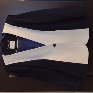 Windsmoor Blazer in Navy w/Cream Front